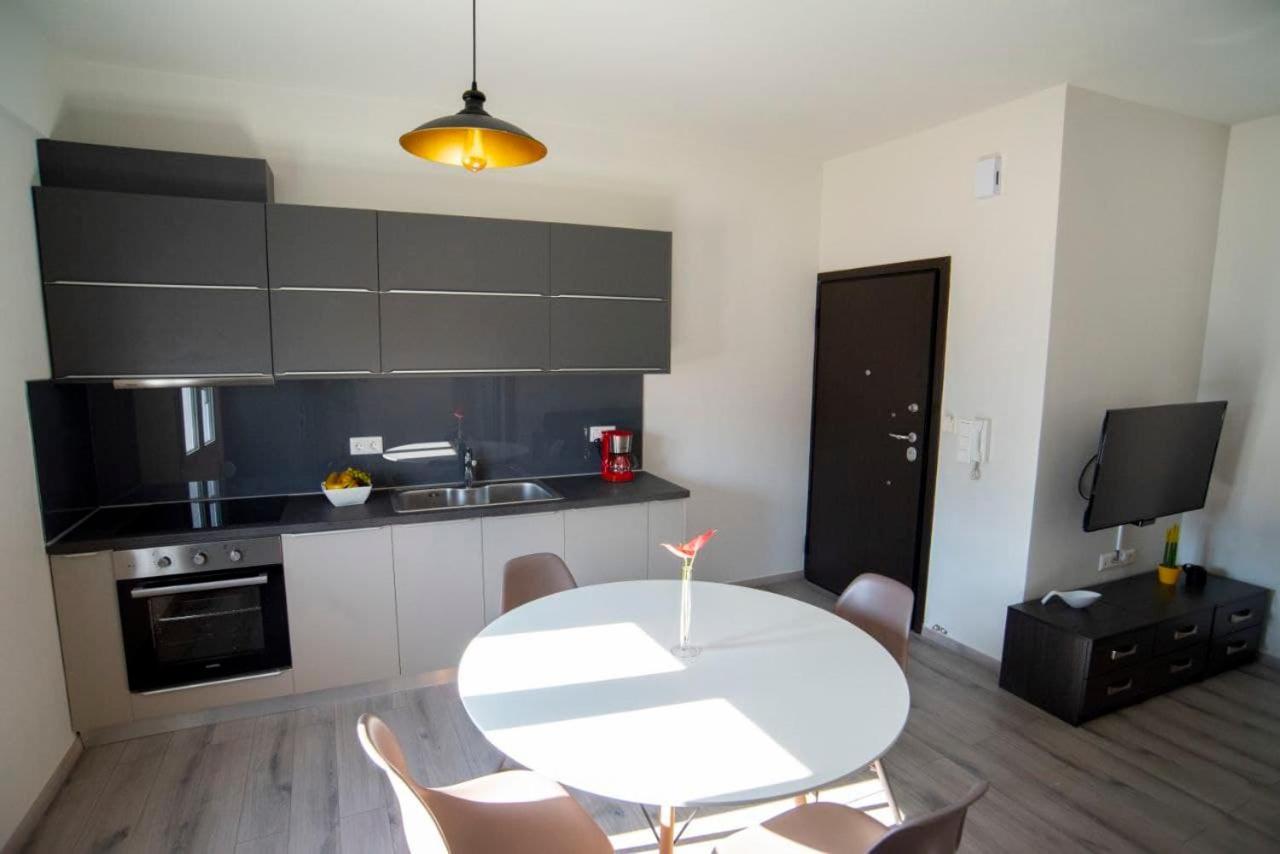 Ierapetra Flats 2 Leilighet Eksteriør bilde